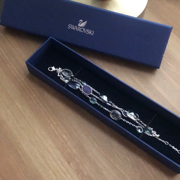 Swarovski Jewelry - Beautiful Swarovski crystal bracelet Swarovski Jewelry - Beautiful Swarovski crystal bracelet